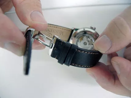 How to attach a folding clasp onto a leather band - Define Watches