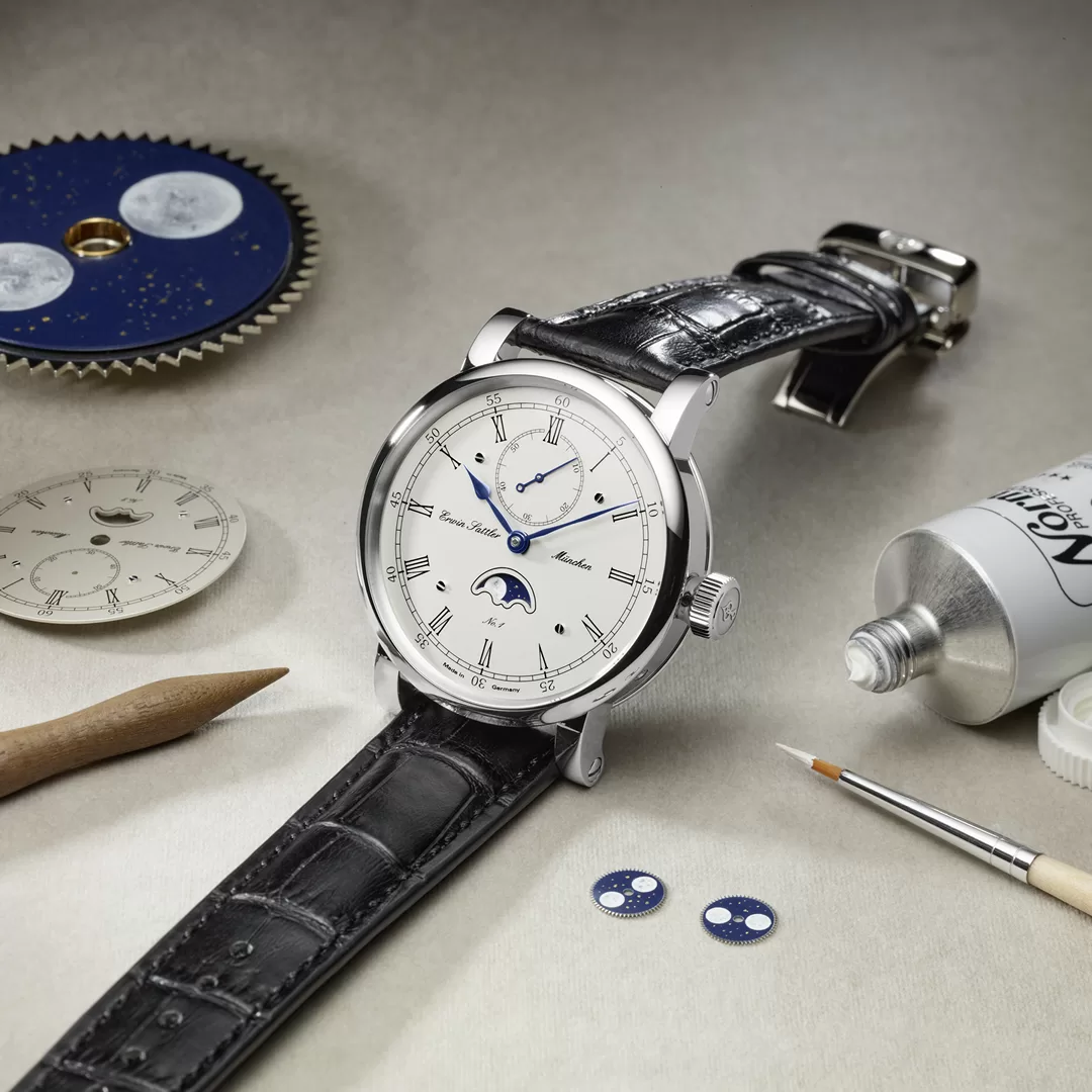 Erwin Sattler Classica Lunaris: An Elegant Timepiece with a Lunar Twist - Define Watches