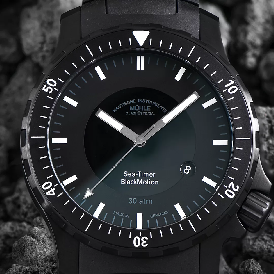 Mühle-Glashütte Sea-Timer BlackMotion (Rubber Strap): A Robust Companion for Adventure Seekers - Define Watches